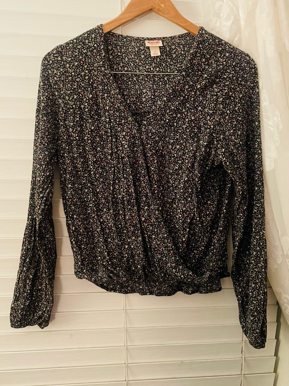 Mossimo Supply Co. Black Floral Long-Sleeve Wrap Blouse